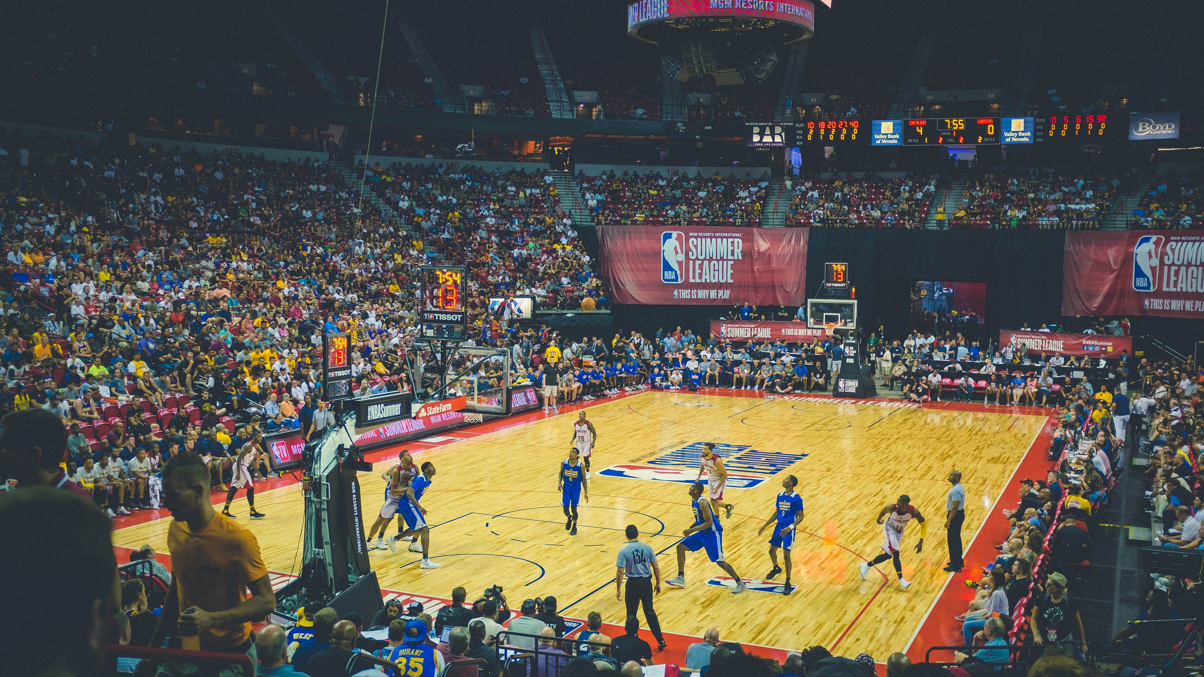 南非收割瑞士,卢卡库关键时刻站出的全球金融隐喻