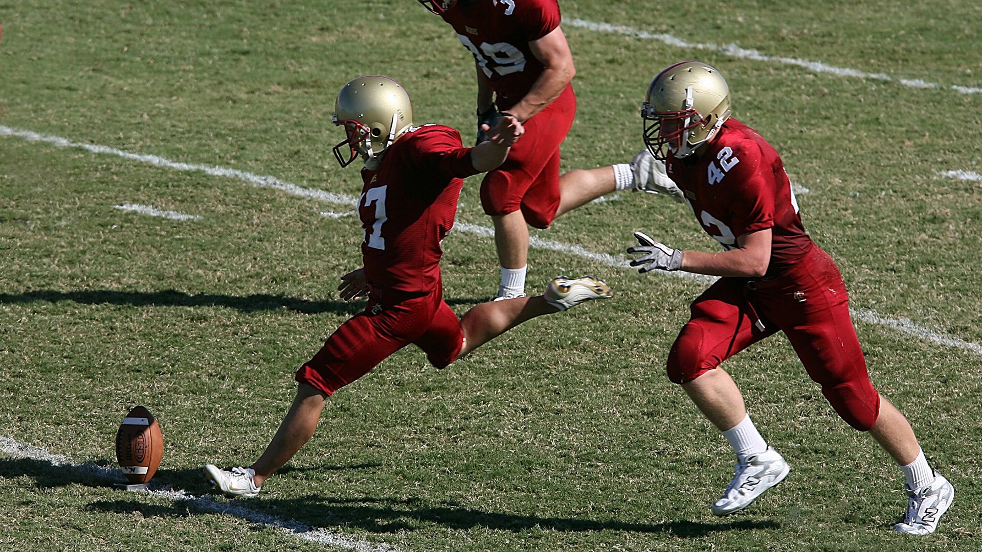 南海岸烈焰险破布鲁克林铁网,阿联里程碑之夜刻下东方印记